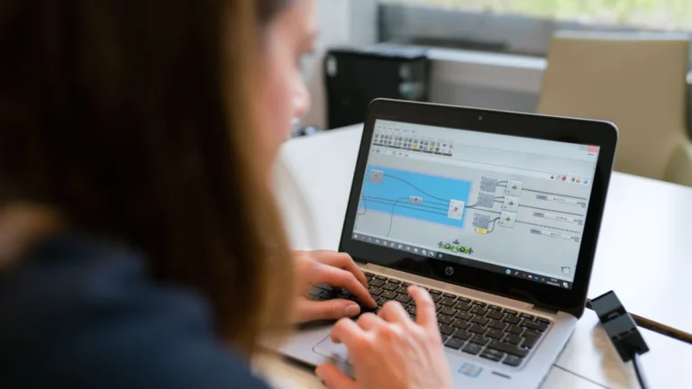 Automatiza tu trabajo con Claude Projects