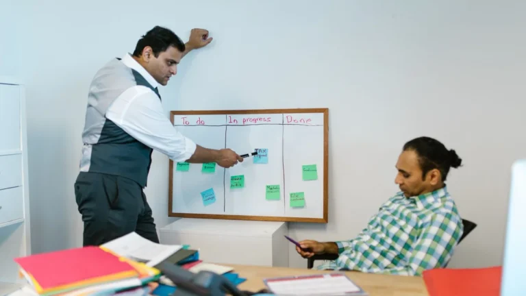 Cómo delegar tareas repetitivas a Claude