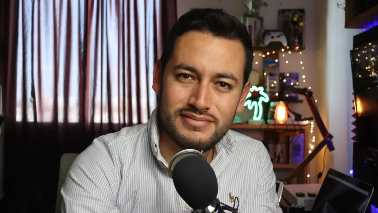 Cómo colaborar con otros creadores en YouTube